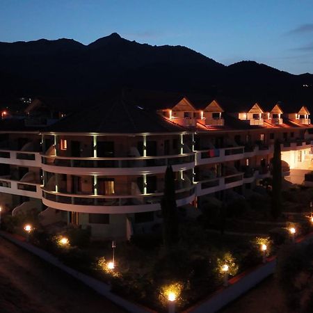 Ocean Beach Hotel Скала-Потамиас Экстерьер фото