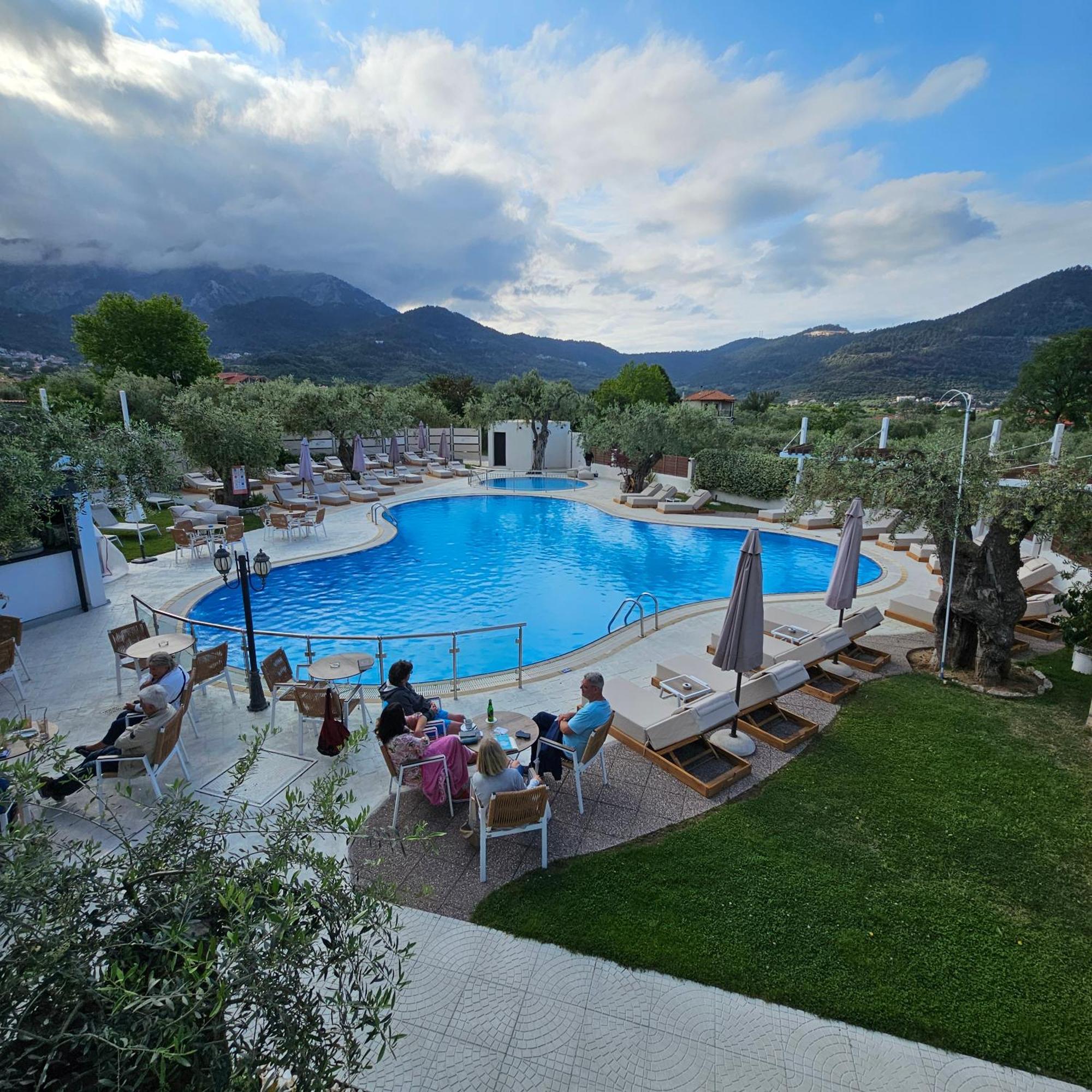 Ocean Beach Hotel Скала-Потамиас Экстерьер фото